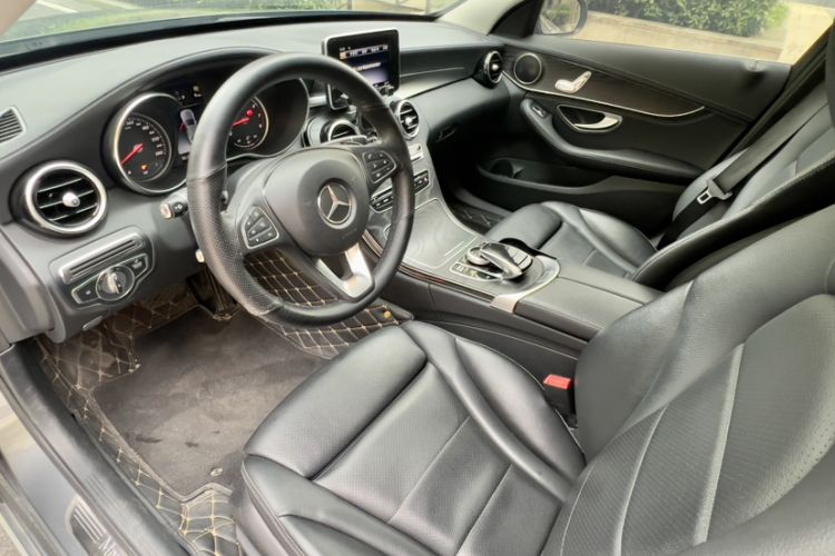 Used Mercedes-Benz C-Class 2018 C 180 L Fashion Edition Sport Version Left Front Seat