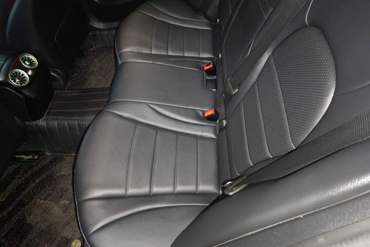 Used Mercedes-Benz C-Class 2018 C 200 L Sport Edition Left Rear Seat