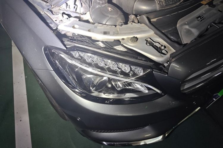 Used Mercedes-Benz C-Class 2018 C 200 L Sport Edition Right Front Headlight