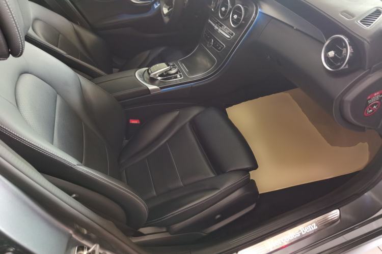 Used Mercedes-Benz C-Class 2018 C 200 L Sport Edition Right Front Seat