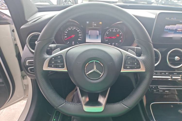 Used Mercedes-Benz C-Class 2018 C 200 Sport Edition Steering Wheel