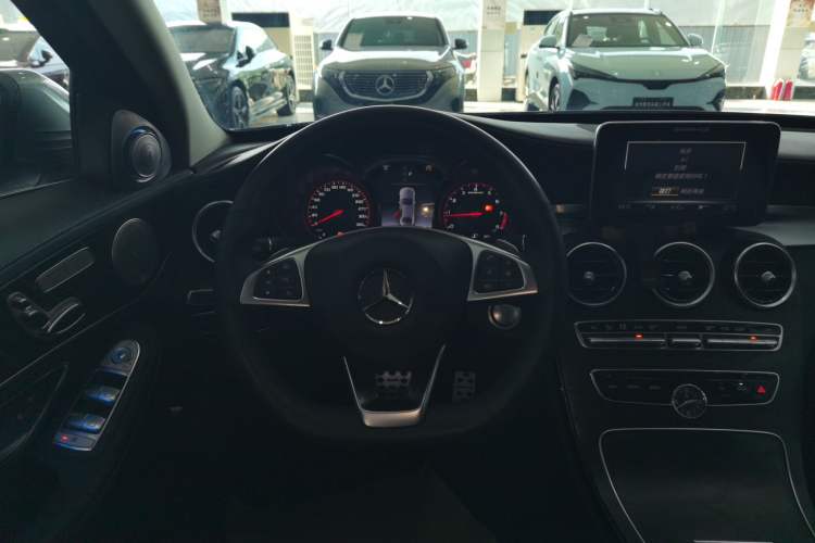 Used Mercedes-Benz C-Class 2018 C 200 L Sport Edition Steering Wheel