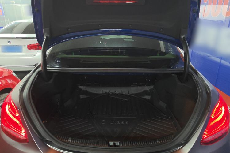 Used Mercedes-Benz C-Class 2018 C 200 L Sport Edition Trunk