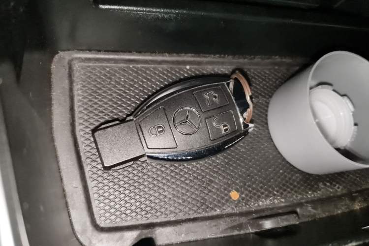 Used Mercedes-Benz C-Class 2018 C 200 L Sport Edition Vehicle Key