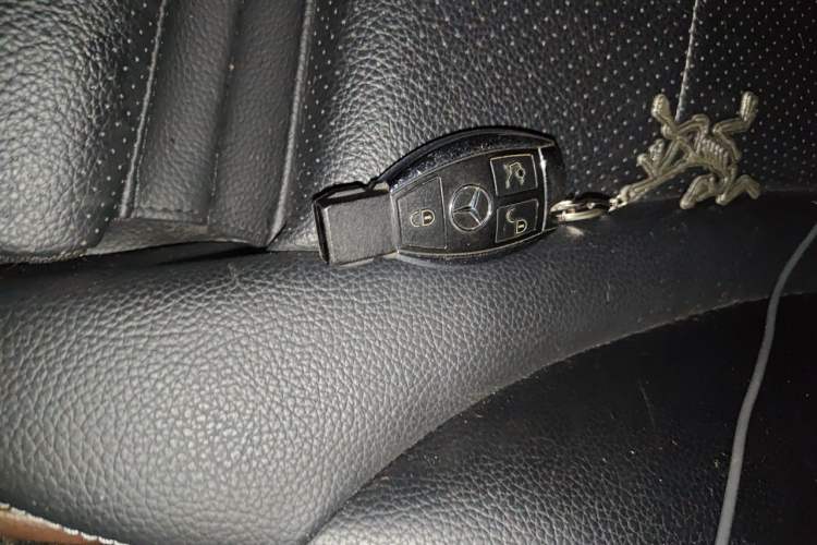 Used Mercedes-Benz C-Class 2018 C 180 L Fashion Edition Sport Version Vehicle Key