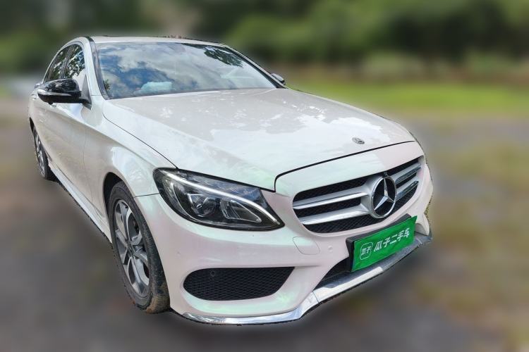 Used Mercedes-Benz C-Class 2018 C 180 L Fashion Edition Sport Version Front Right 45 Deg