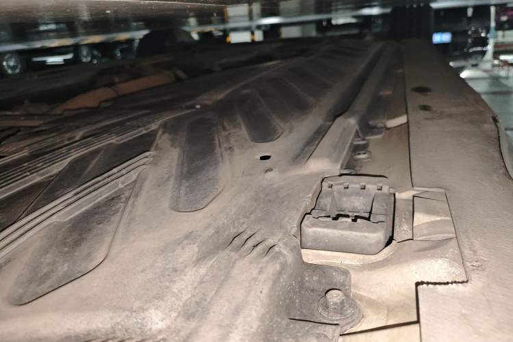 Used Mercedes-Benz C-Class 2018 C 200 Coupe Chassis Rear Left