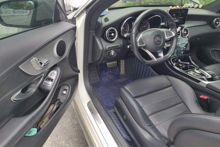 Used Mercedes-Benz C-Class 2018 C 200 Coupe Driver Seat