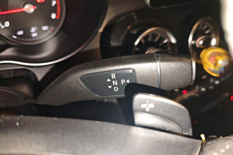 Used Mercedes-Benz C-Class 2018 C 200 Coupe Gear Lever