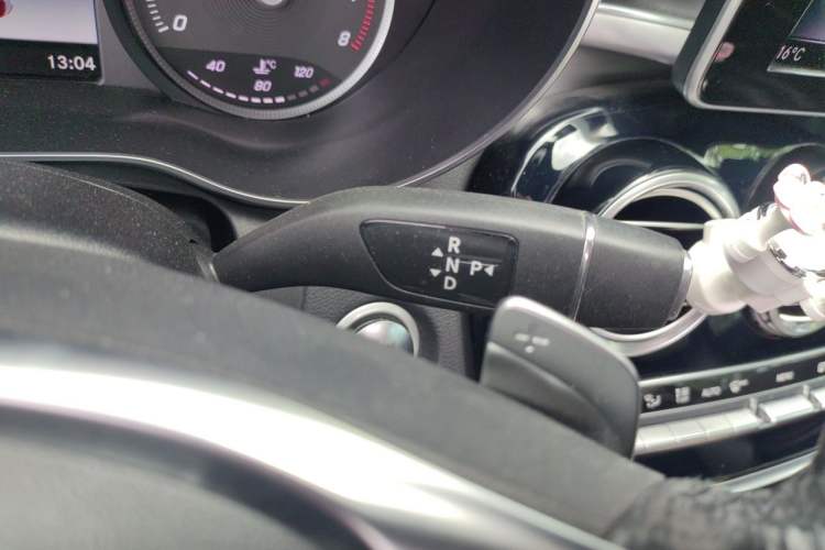 Used Mercedes-Benz C-Class 2018 C 200 Coupe Gear Lever