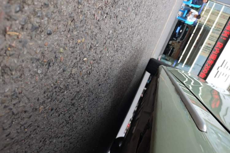 Used Mercedes-Benz C-Class 2018 C 200 L Sport Edition Left Side Sill
