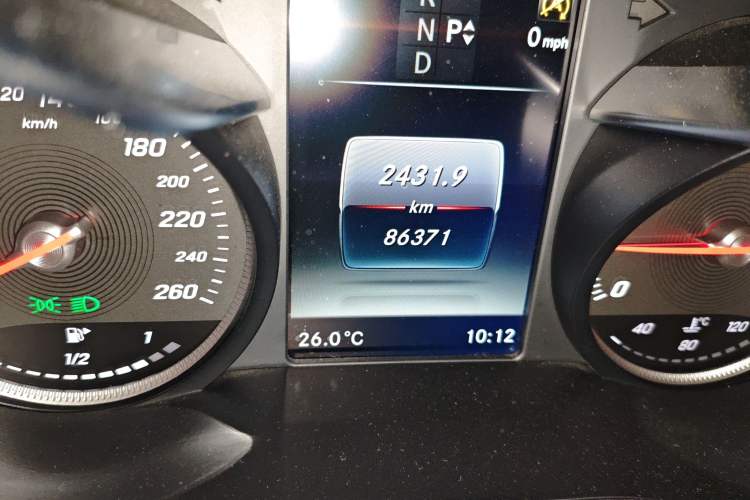 Used Mercedes-Benz C-Class 2018 C 200 Coupe Odometer Close Up