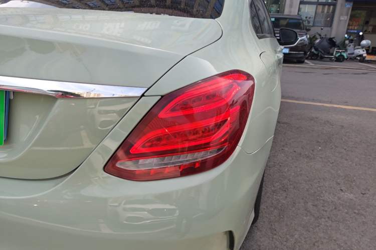 Used Mercedes-Benz C-Class 2018 C 200 L Sport Edition Right Rear Taillight