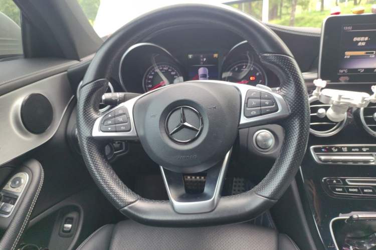 Used Mercedes-Benz C-Class 2018 C 200 Coupe Steering Wheel