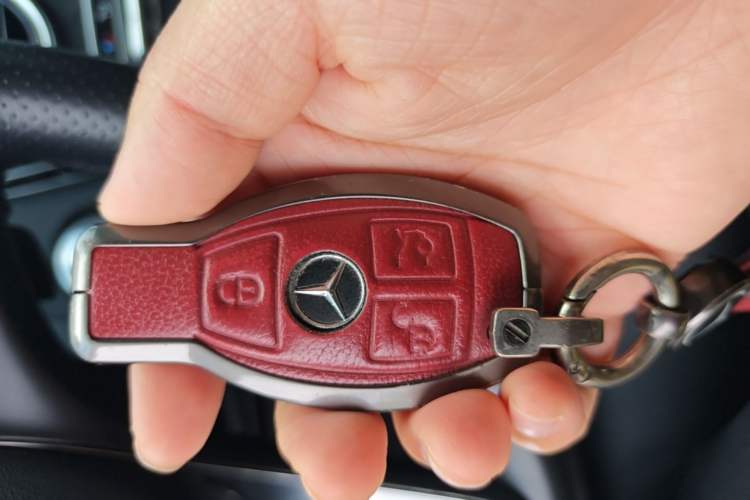 Used Mercedes-Benz C-Class 2018 C 200 L Sport Edition Vehicle Key