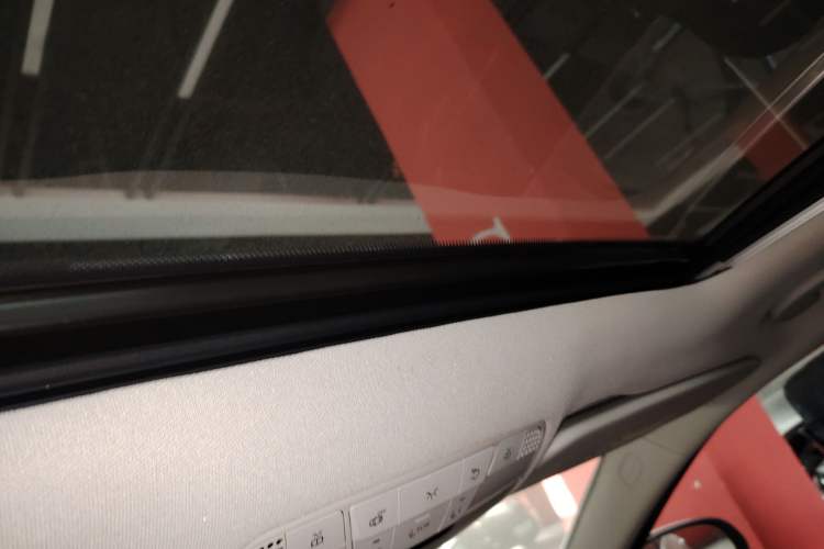 Used Mercedes-Benz C-Class 2018 C 180 L Fashion Edition Sport Version Headliner