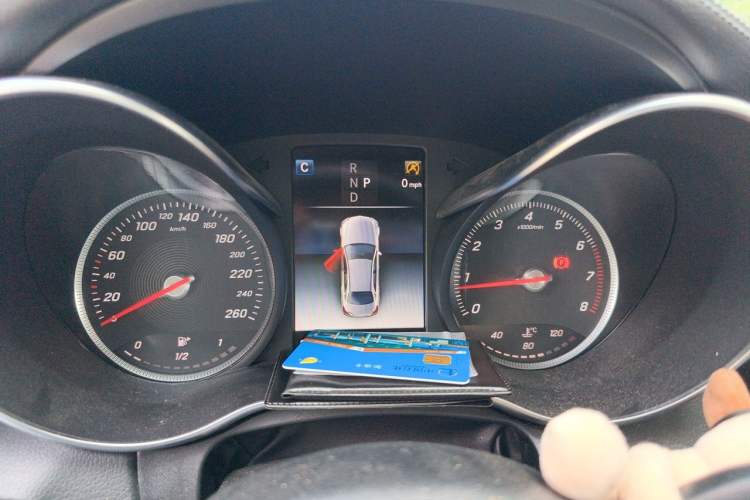 Used Mercedes-Benz C-Class 2018 C 180 L Fashion Edition Sport Version Instrument Cluster