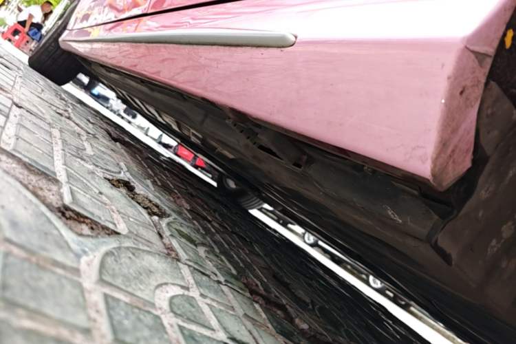 Used Mercedes-Benz C-Class 2018 C 200 L Sport Edition Left Side Sill