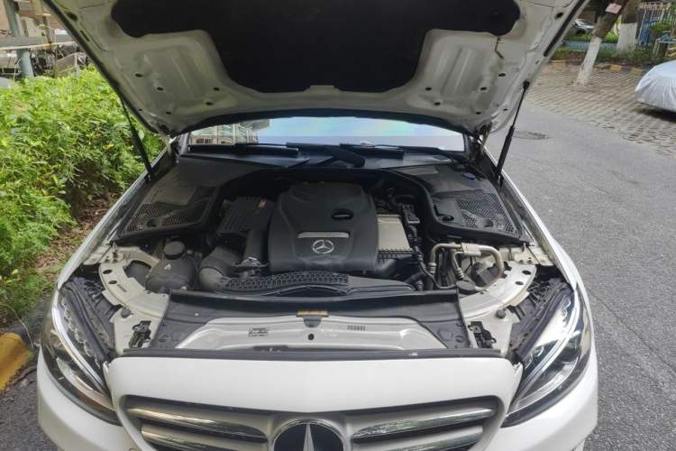 Used Mercedes-Benz C-Class 2018 C 200 L Sport Edition Engine Bay
