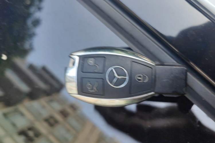 Used Mercedes-Benz C-Class 2018 C 200 L Sport Edition Vehicle Key