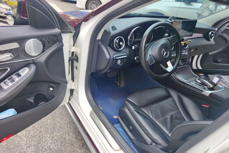 Used Mercedes-Benz C-Class 2018 C 200 L Sport Edition Driver Seat