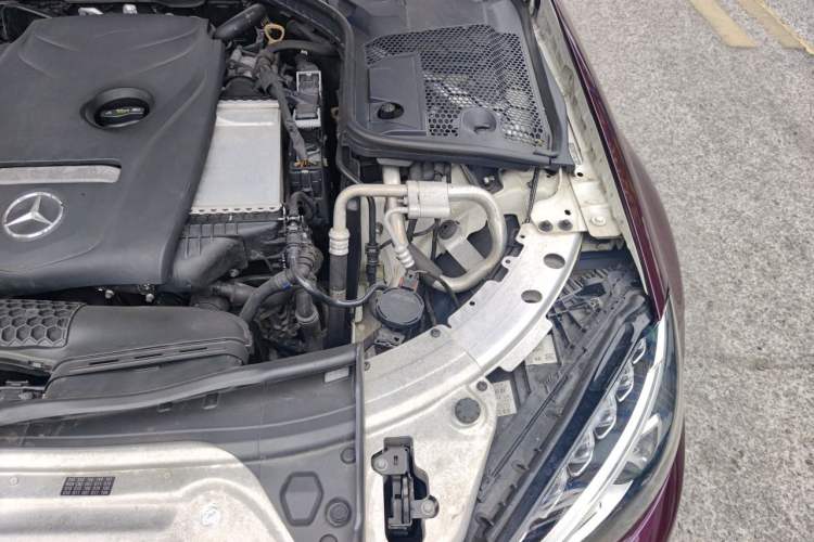 Used Mercedes-Benz C-Class 2018 C 200 L Sport Edition Engine Bay Left