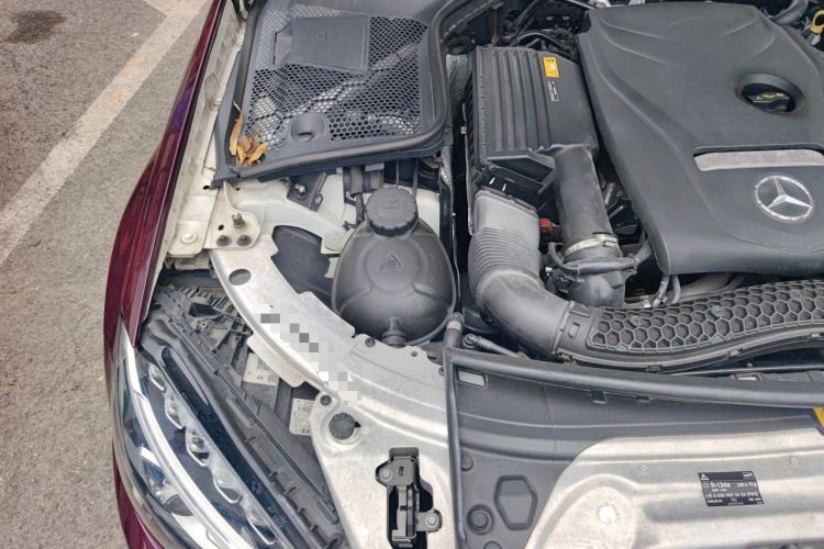 Used Mercedes-Benz C-Class 2018 C 200 L Sport Edition Engine Bay Right