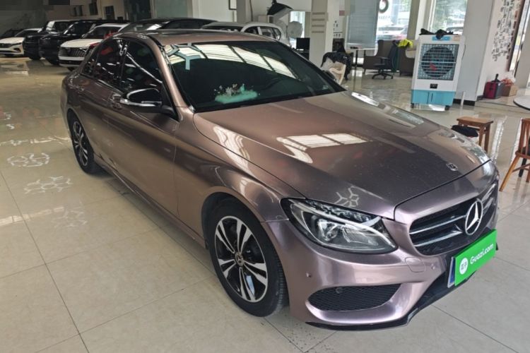 Used Mercedes-Benz C-Class 2018 C 200 Sport Edition Front Right 45 Deg