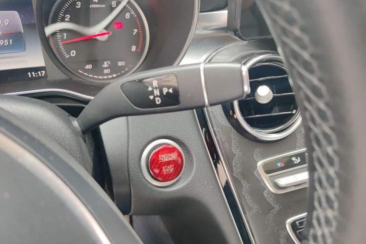 Used Mercedes-Benz C-Class 2018 C 200 L Sport Edition Gear Lever