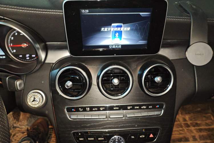 Used Mercedes-Benz C-Class 2018 C 200 L Sport Edition Audio And AC Panel
