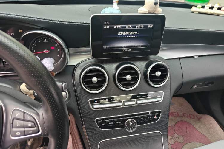 Used Mercedes-Benz C-Class 2018 C 200 L Sport Edition Audio And AC Panel