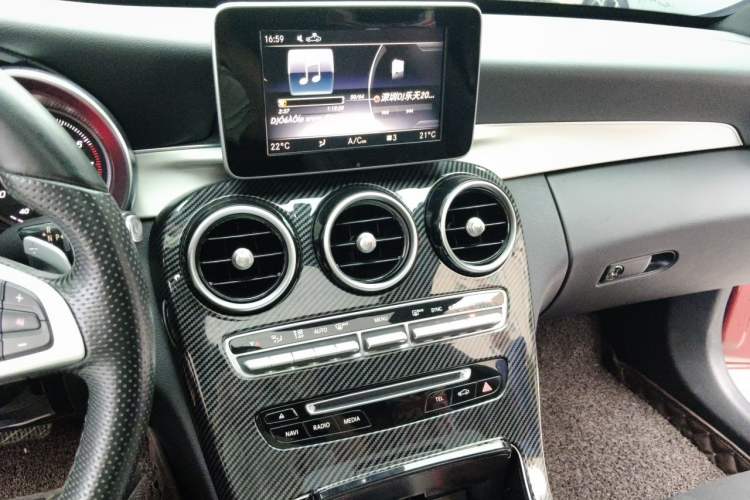 Used Mercedes-Benz C-Class 2018 C 200 Achievement Special Edition Audio And AC Panel