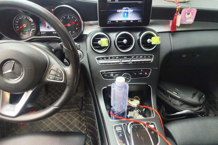 Used Mercedes-Benz C-Class 2018 C 180 L Fashion Edition Sport Version Audio And AC Panel