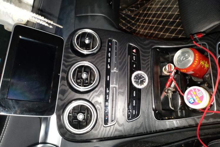 Used Mercedes-Benz C-Class 2018 C 200 L Sport Edition Audio And AC Panel