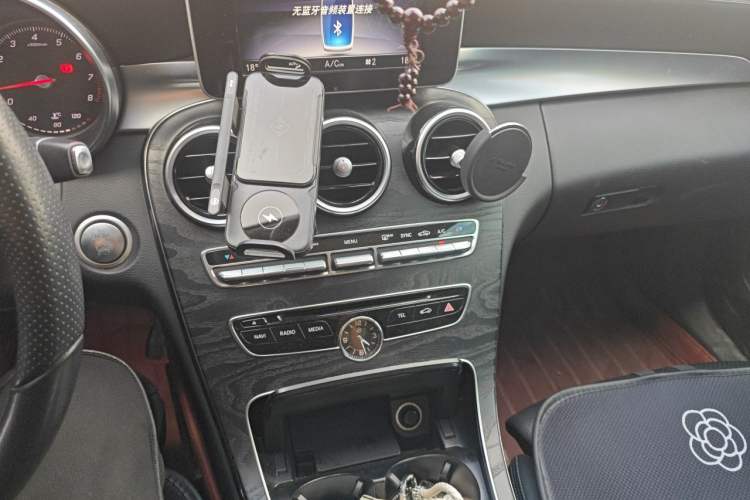 Used Mercedes-Benz C-Class 2018 C 200 L Sport Edition Audio And AC Panel