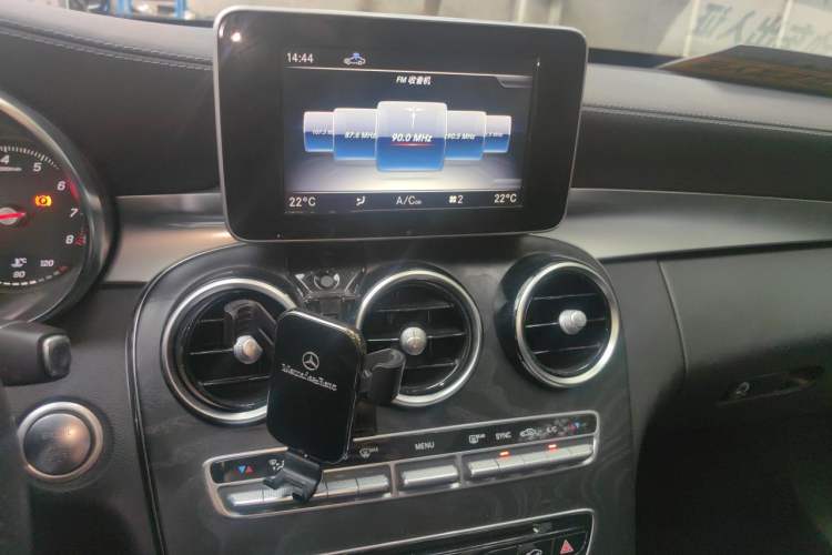 Used Mercedes-Benz C-Class 2018 C 200 L Sport Edition Audio And AC Panel