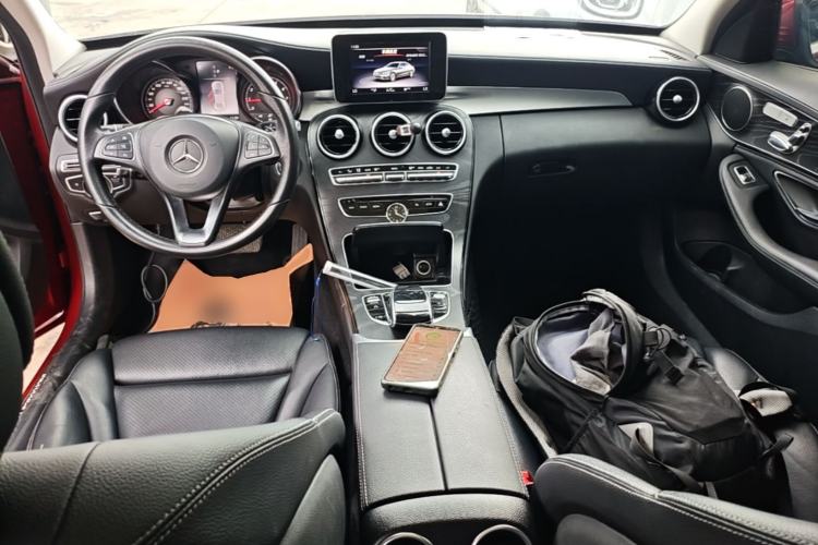 Used Mercedes-Benz C-Class 2018 C 200 L Sport Edition Center Console