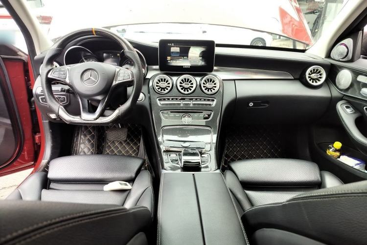 Used Mercedes-Benz C-Class 2018 C 200 L Sport Edition Achievement Special Edition Center Console