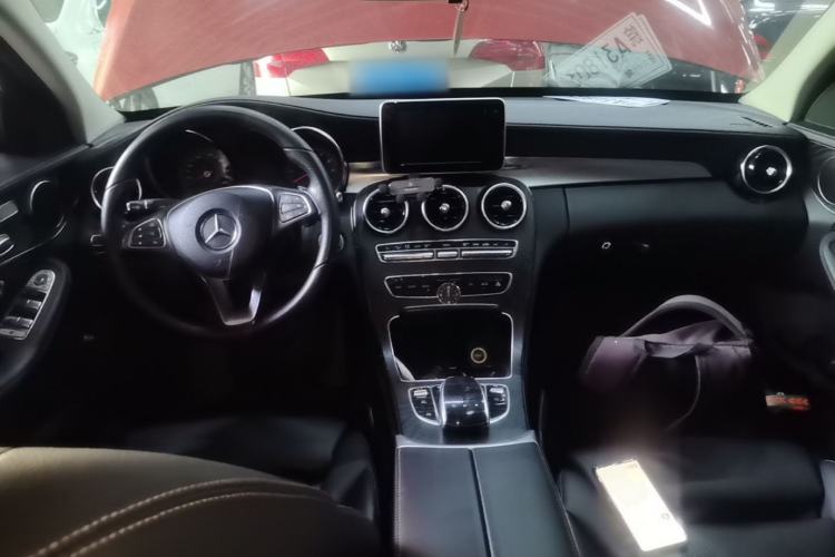 Used Mercedes-Benz C-Class 2018 C 200 L Sport Edition Center Console