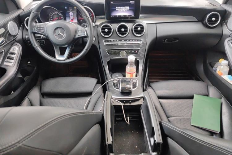Used Mercedes-Benz C-Class 2018 C 200 L Sport Edition Achievement Special Edition Center Console