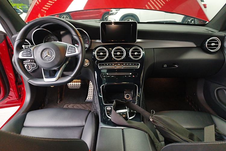 Used Mercedes-Benz C-Class 2018 C 200 Coupe Center Console