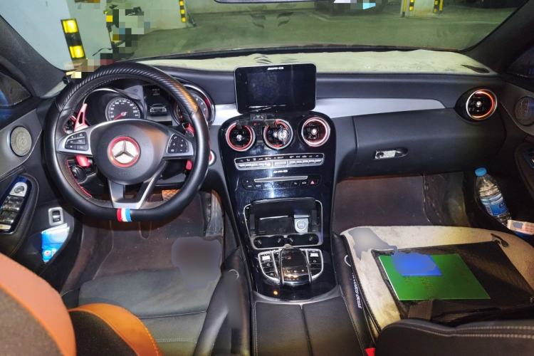 Used Mercedes-Benz C-Class 2018 C 200 Sport Edition Center Console