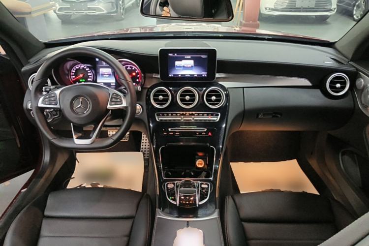 Used Mercedes-Benz C-Class 2018 C 200 Coupe Center Console