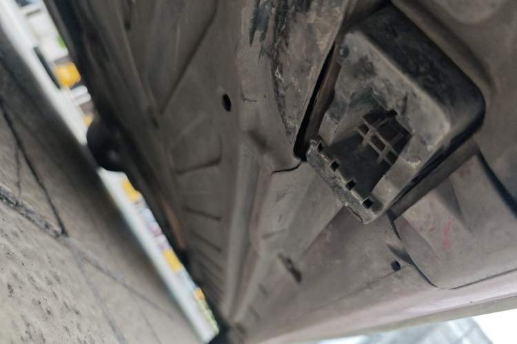 Used Mercedes-Benz C-Class 2018 C 180 L Fashion Edition Sport Version Chassis Rear Right