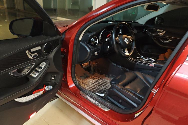 Used Mercedes-Benz C-Class 2018 C 200 L Sport Edition Driver Seat
