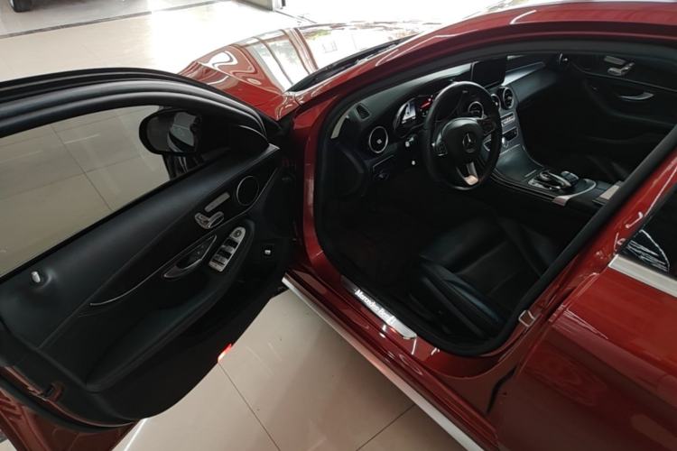Used Mercedes-Benz C-Class 2018 C 200 L Sport Edition Driver Seat