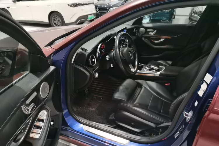 Used Mercedes-Benz C-Class 2018 C 200 L Sport Edition Driver Seat
