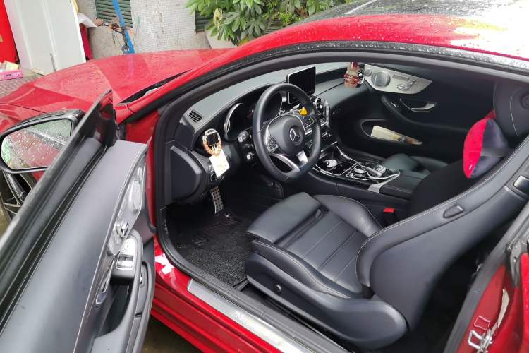 Used Mercedes-Benz C-Class 2018 C 200 Coupe Driver Seat