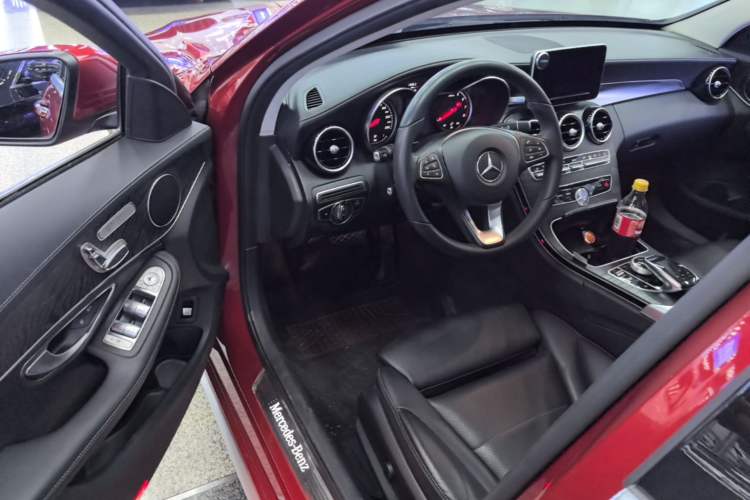 Used Mercedes-Benz C-Class 2018 C 200 L Sport Edition Driver Seat