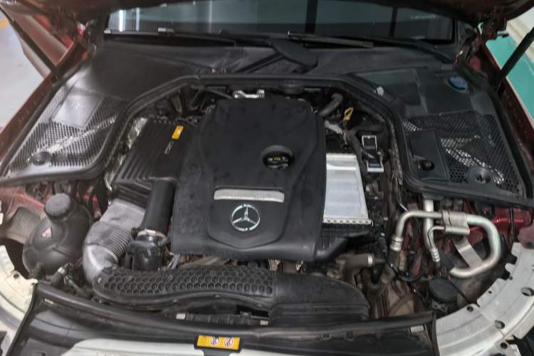 Used Mercedes-Benz C-Class 2018 C 200 Coupe Engine Bay